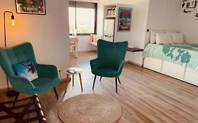 Studio Teiki - Calme, Proche Centre-Ville, Ferry & Aeroport